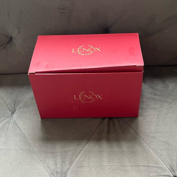 NWT Lenox Holiday Sleigh Candy Dish - Picture 2 of 7